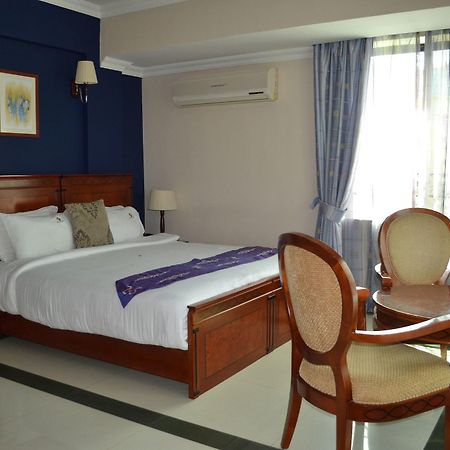 Hotel Nikko Towers Dar es Salaam Bagian luar foto