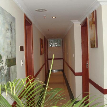 Hotel Nikko Towers Dar es Salaam Bagian luar foto