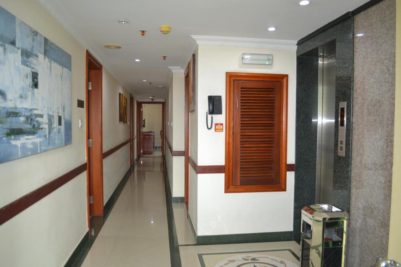 Hotel Nikko Towers Dar es Salaam Bagian luar foto