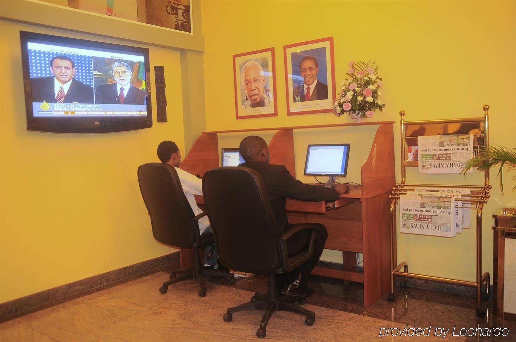 Hotel Nikko Towers Dar es Salaam Bagian luar foto