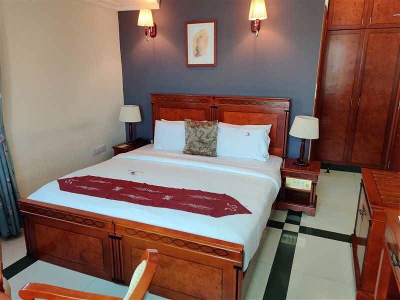 Hotel Nikko Towers Dar es Salaam Bagian luar foto