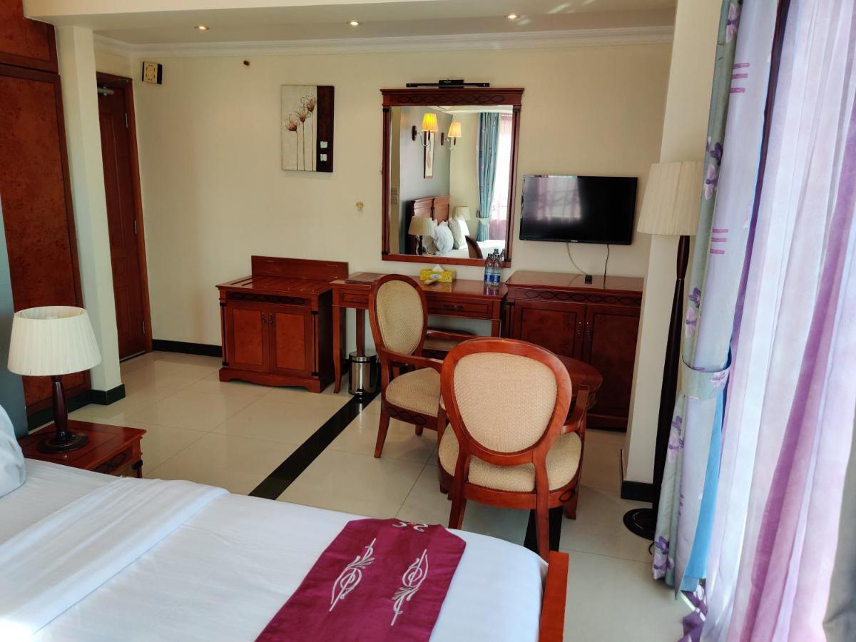 Hotel Nikko Towers Dar es Salaam Bagian luar foto